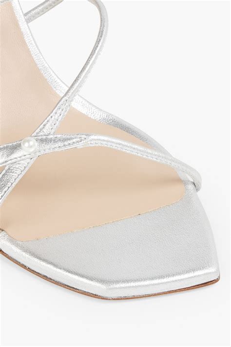 vrai ou faux stuart weitzman